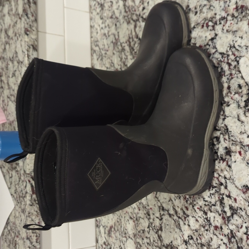 Muckboots Kids ARTIC size 6